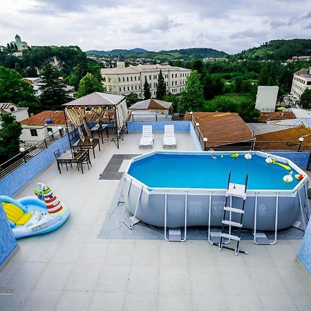 Hotel Balcony كوتايسي المظهر الخارجي الصورة