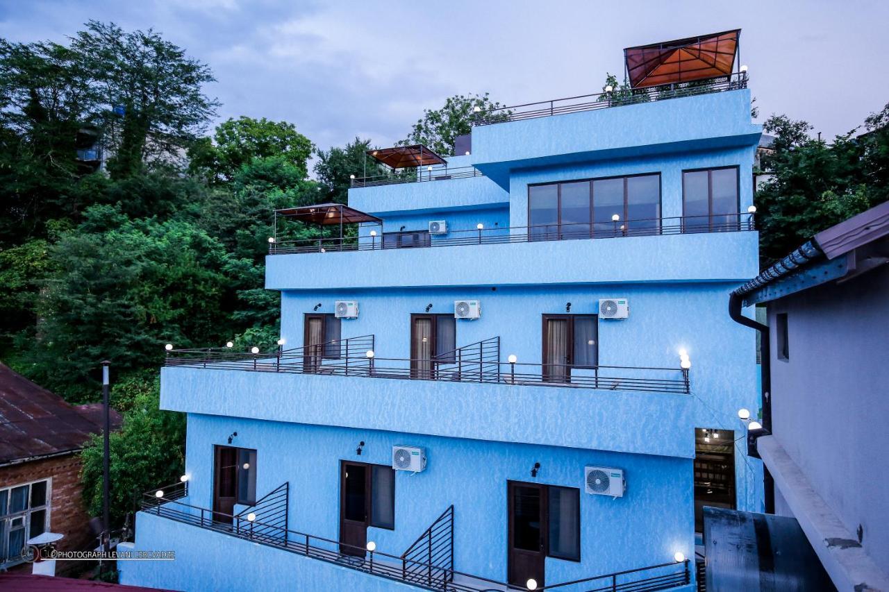 Hotel Balcony كوتايسي المظهر الخارجي الصورة