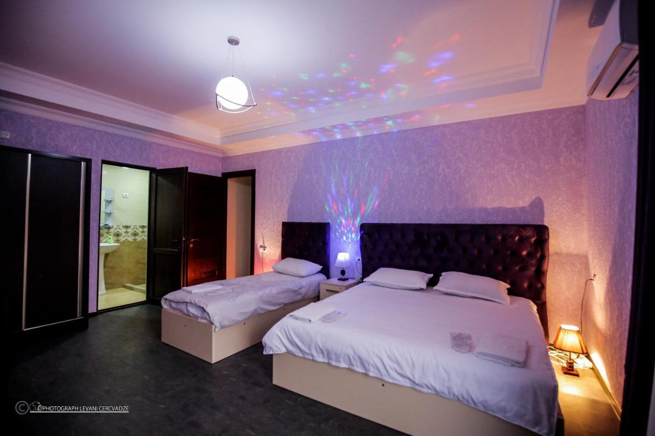 Hotel Balcony كوتايسي المظهر الخارجي الصورة