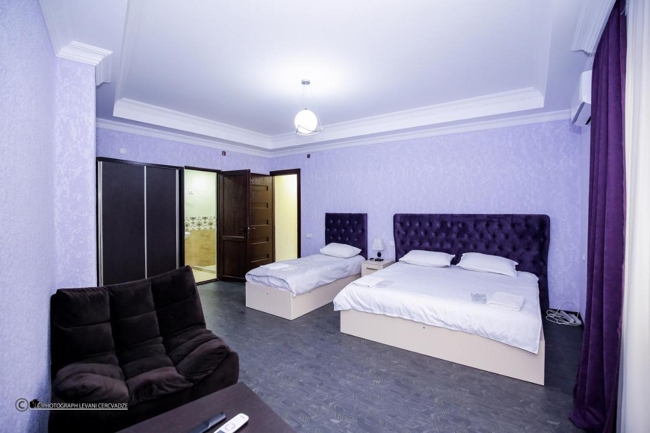 Hotel Balcony كوتايسي المظهر الخارجي الصورة