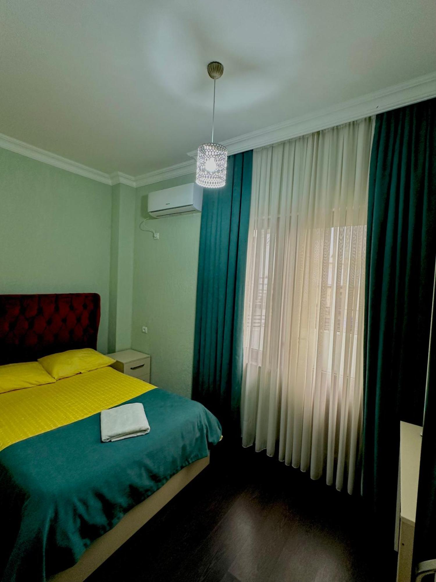 Hotel Balcony كوتايسي المظهر الخارجي الصورة